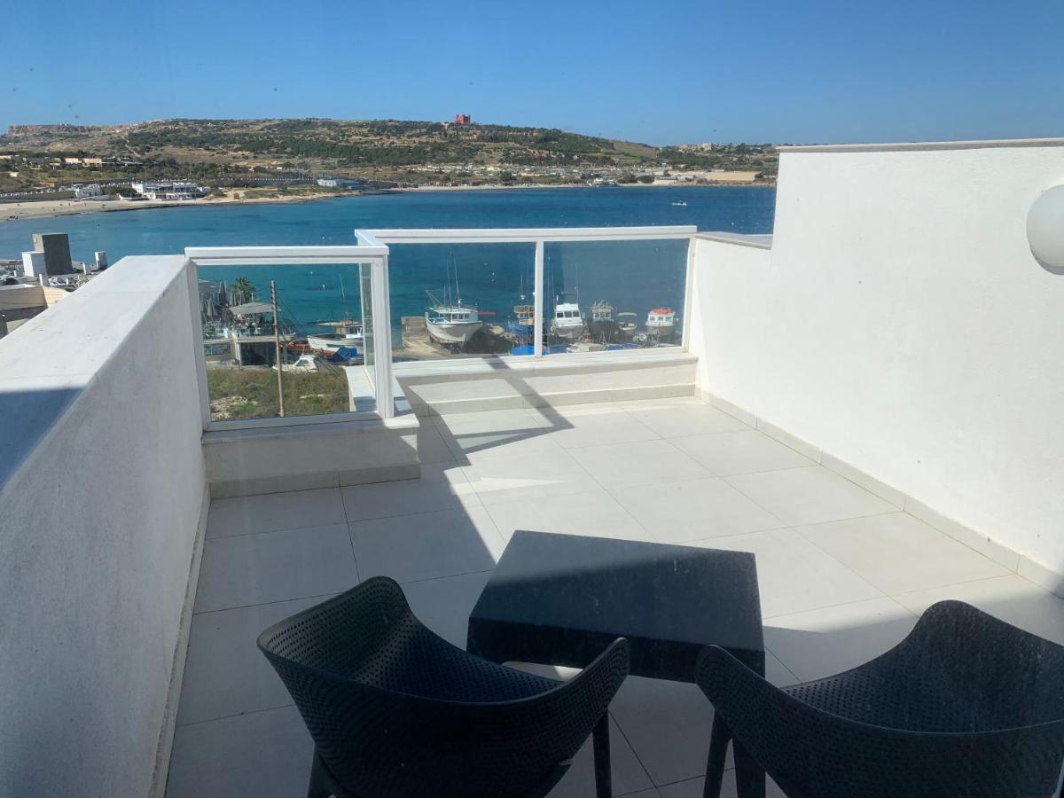 Sea View Penthouse Mellieha Bay公寓 外观 照片