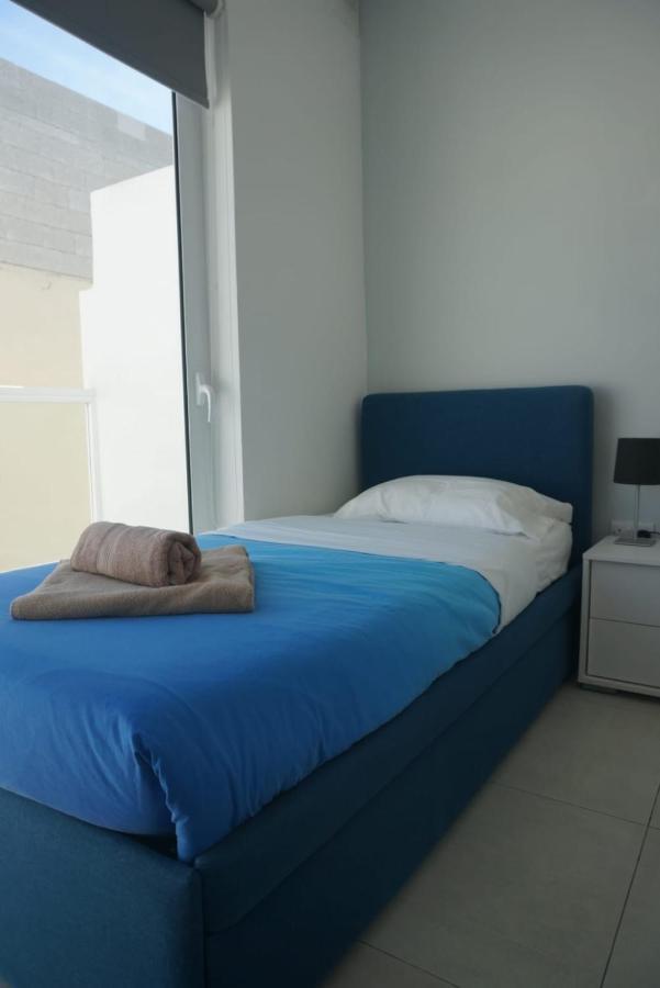 Sea View Penthouse Mellieha Bay公寓 外观 照片