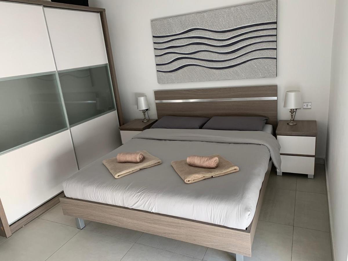 Sea View Penthouse Mellieha Bay公寓 外观 照片