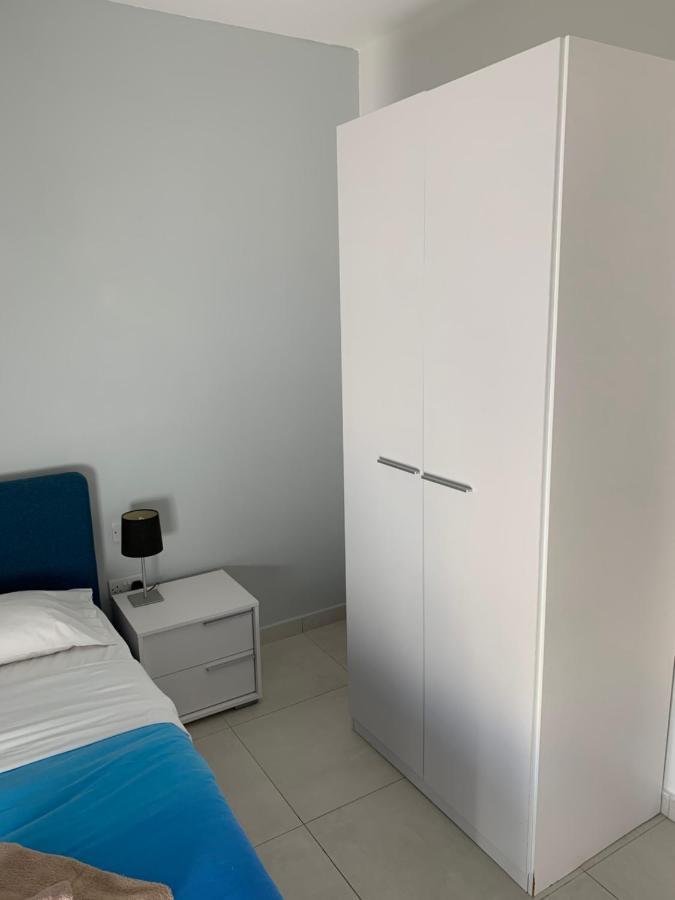 Sea View Penthouse Mellieha Bay公寓 外观 照片