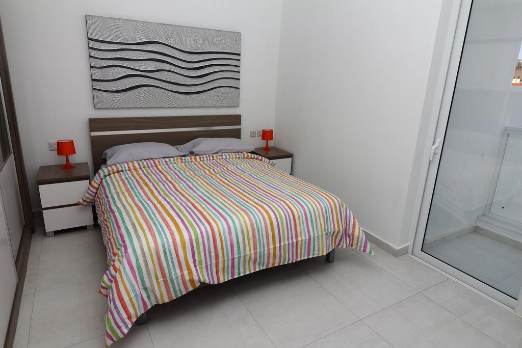 Sea View Penthouse Mellieha Bay公寓 外观 照片